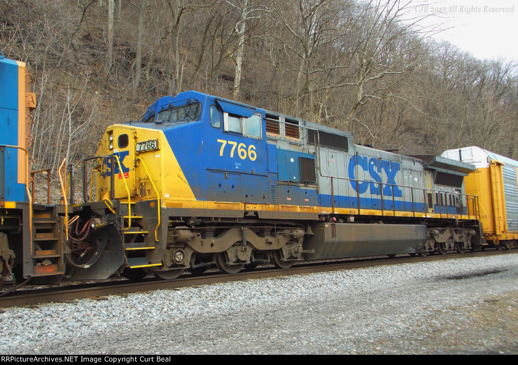 CSX 7766 (2)